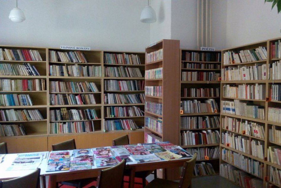 Ilustračný obrázok k článku Sídlisková knižnica v nových priestoroch: Bystričanov čakajú desaťtisíce knih