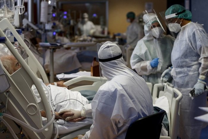 Ilustračný obrázok k článku Situácia sa zhoršila: V Považskej Bystrici hospitalizovali COVID pacientov